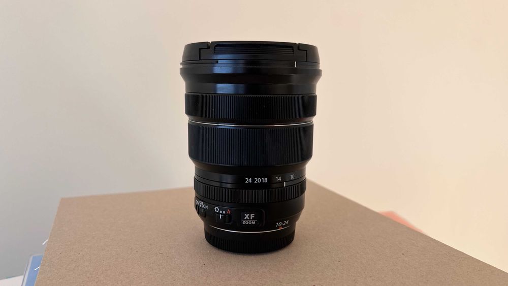 Objetiva Fujifilm Fujinon XF 10-24mm f/4 R OIS WR – Como Nova