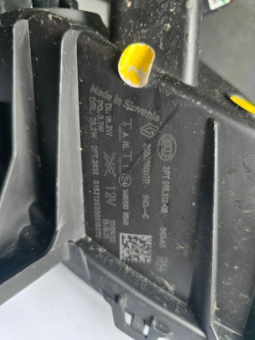 lampa przód DRL led Renault Megane 5 E-tech