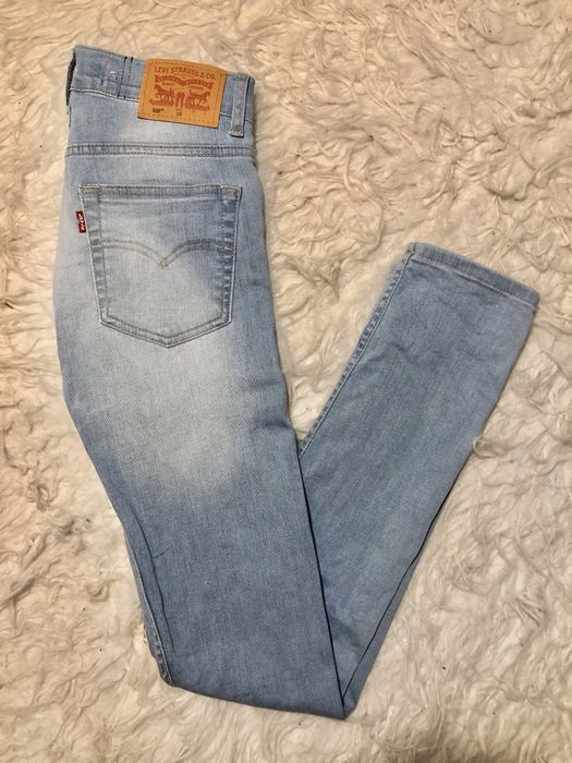 Spodnie Levis rurki rozmiar S 519