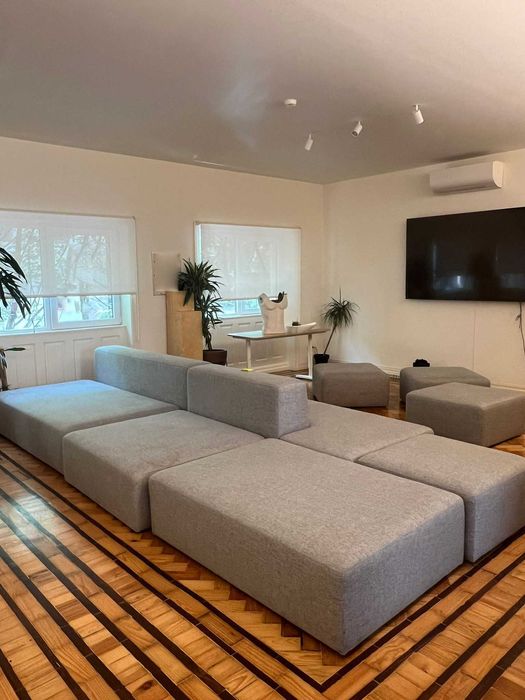 Conjunto de Sofás + Puffs Cinzentos Modulares