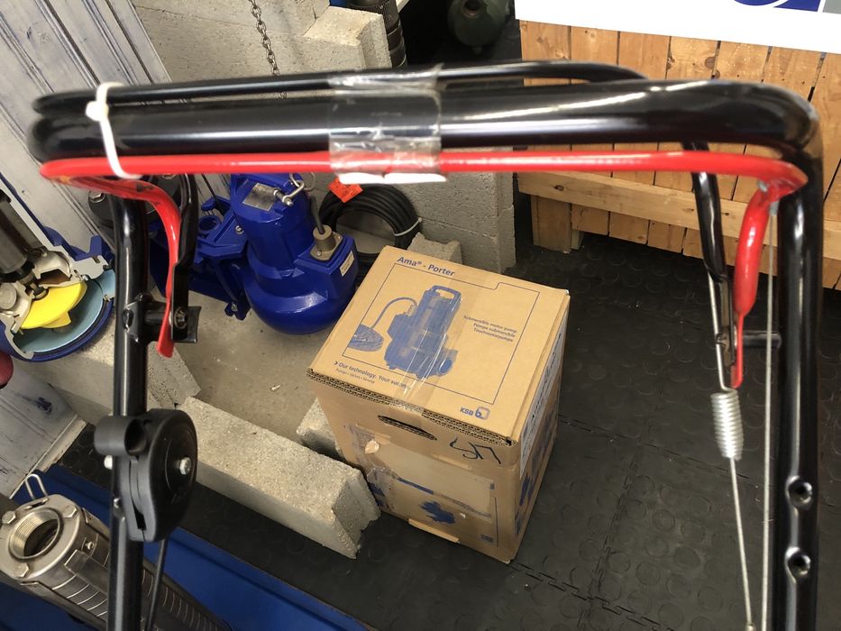 Vendo corta relvas profissional oleo mac Max 48TK