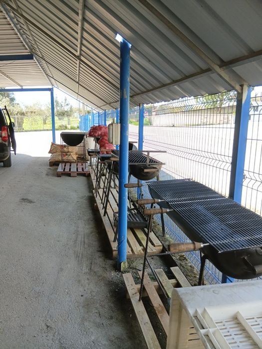 Grelhadore e churrasqueiras fabrico nacional