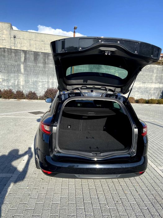 Renault Mégane 1.5 Blue dCi 115 Limited | 2019 | 67.500 km | Único Dono
