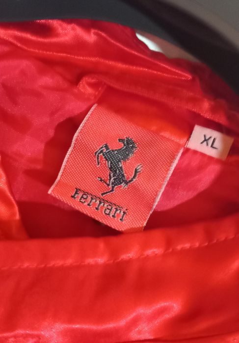 Casaco Ferrari p/colecionadores (Campeões Mundiais)