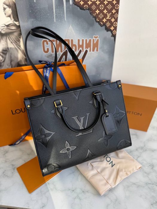 Жіноча сумка шопер чорна натуральна шкіра тоут Louis Vuitton OnTheGo Tote Bag black шкіряна сумочка шоппер женская луи витон кожаная натуральная кожа
