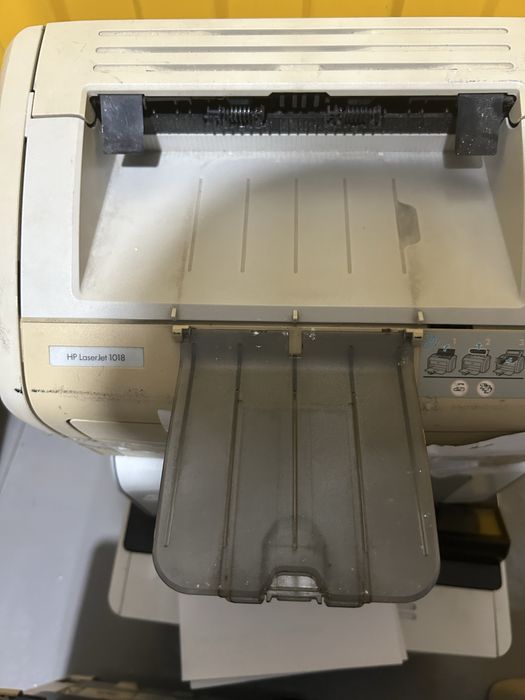 лазерний принтер HP LaserJet 1018