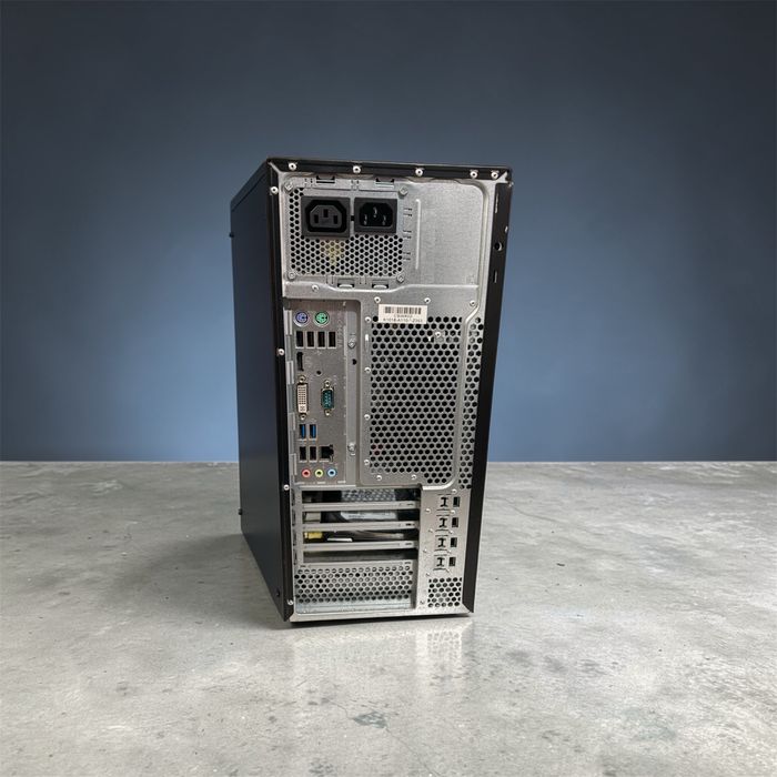 Fujitsu Esprimo P910L 8GB ram i3 Windows 10 Pro