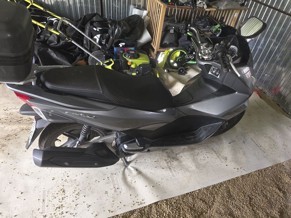 Honda pcx  125 Skuter do negocjacji