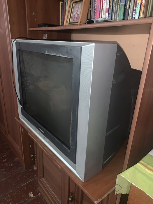 Телевизор