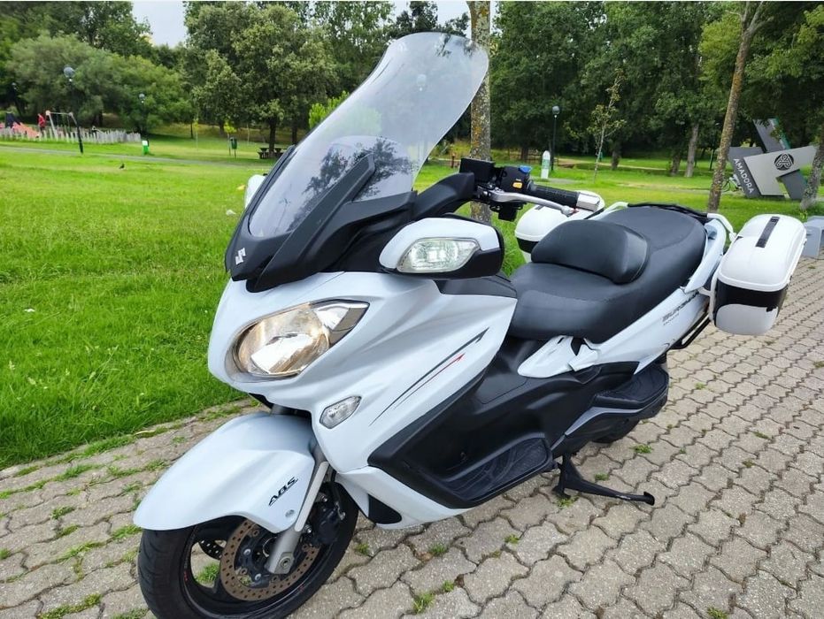 Susuky Burgman 650 ano 2014