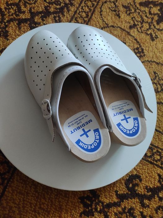 Buty medyczne damskie