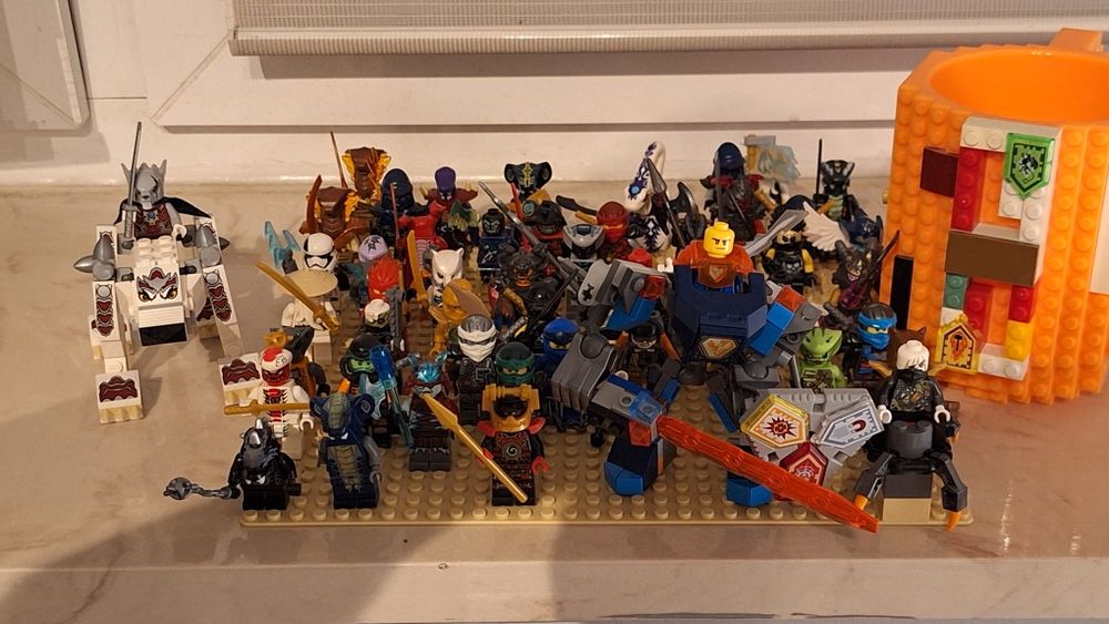Figurki Lego mix