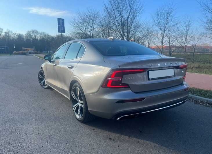 Volvo S60 2019 T6