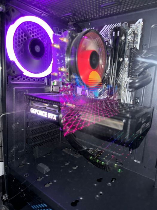Torre gamer com pouoc uso
