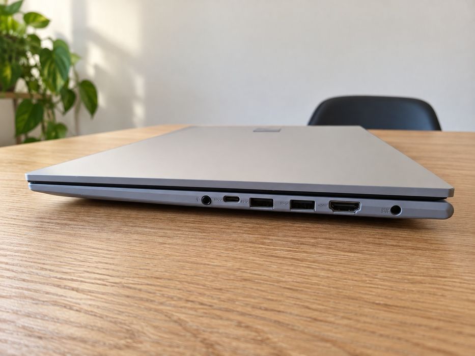 Asus Vivobook 16 Ryzen 5 5625u 16gb ram 256gb ssd