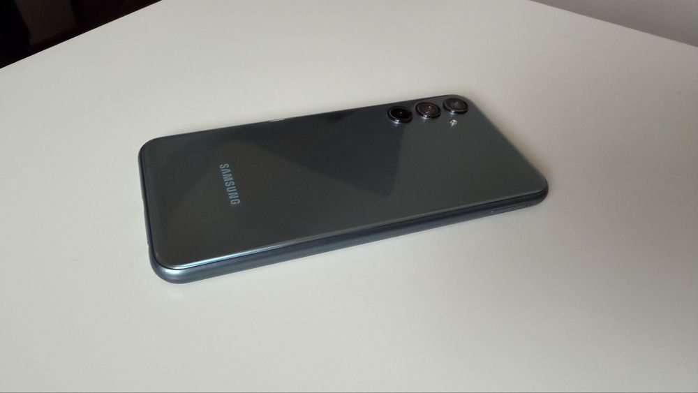 Samsung Galaxy M34 5G 128GB/6GB - jak nowy