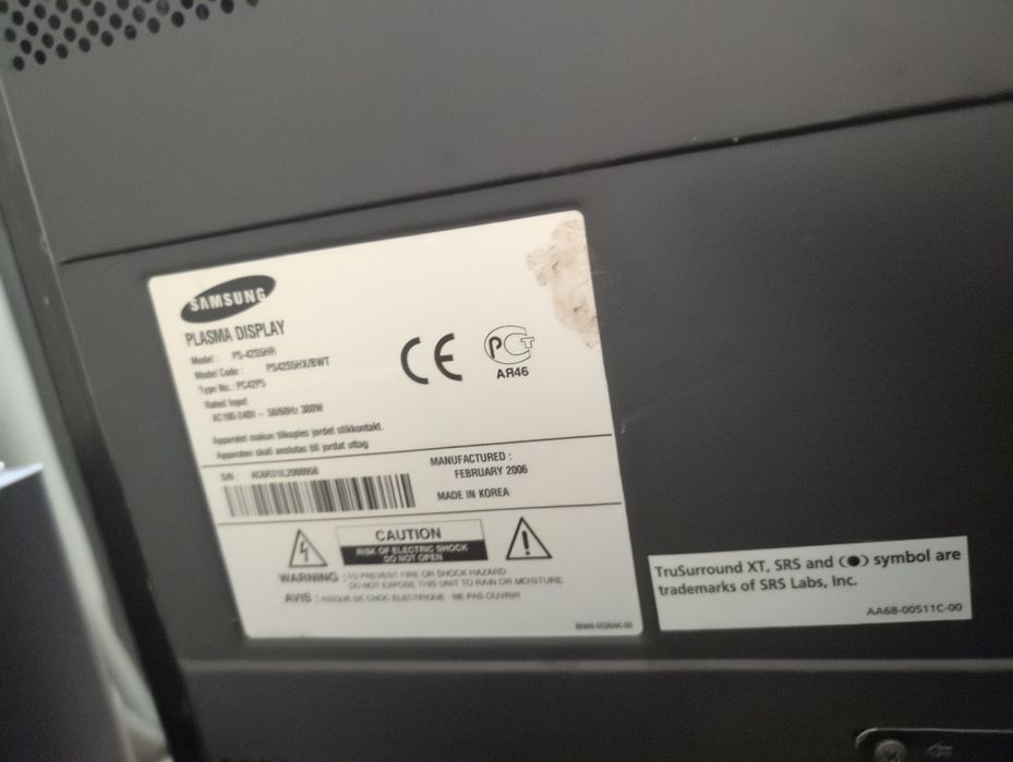 Якісна плазма 42 дюйми з HDMI