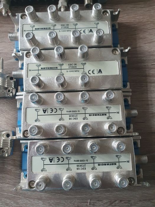 Zestaw rozdzielaczy antenowych