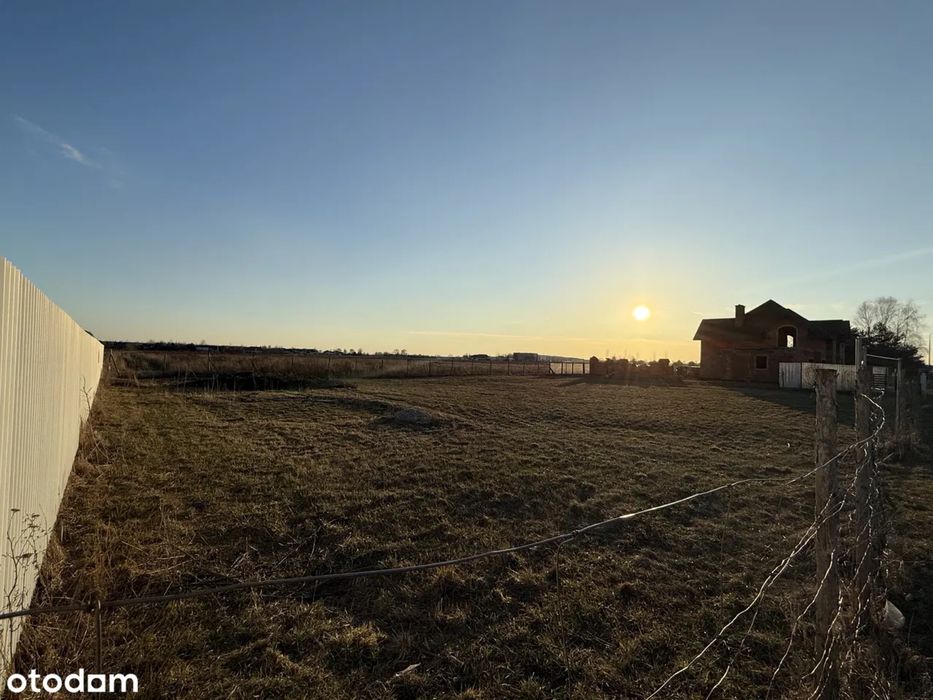 Działka budowlana Walendów 1309 m². gm. Nadarzyn. W pełni uzbrojona- gotowa do budowy. 20 min od Warszawy. BEZPOSREDNIO - Widok 2