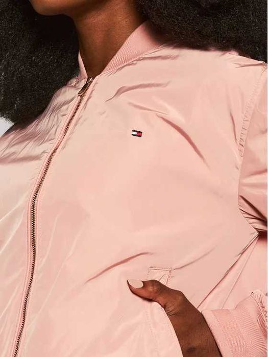 Куртка бомбер Tommy Hilfiger