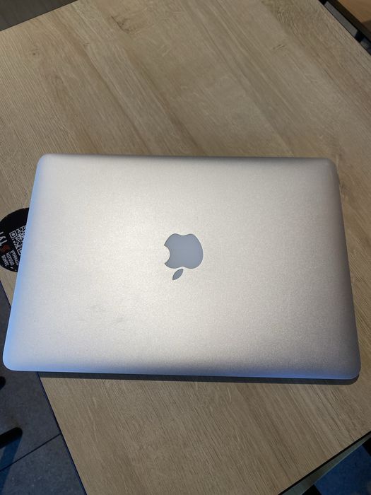 Macbook Pro 2015 SSD 500 гб. Косметичний стан