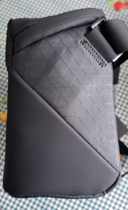 Bolsa de tranp. Nova para Drones DJI,também serve para máquina fotográfica.
