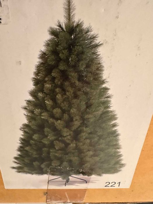 Árvore de Natal artificial em PVC
