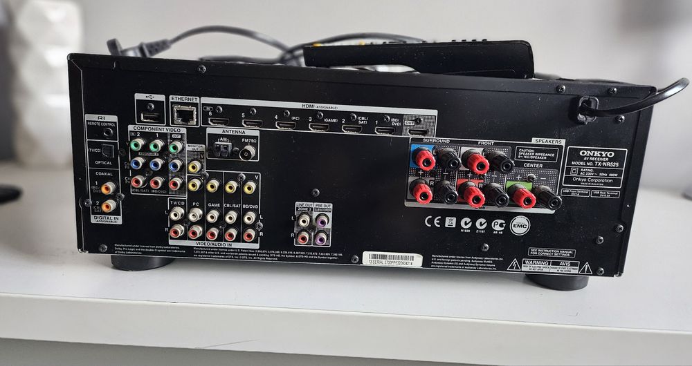 Amplituner Onkyo