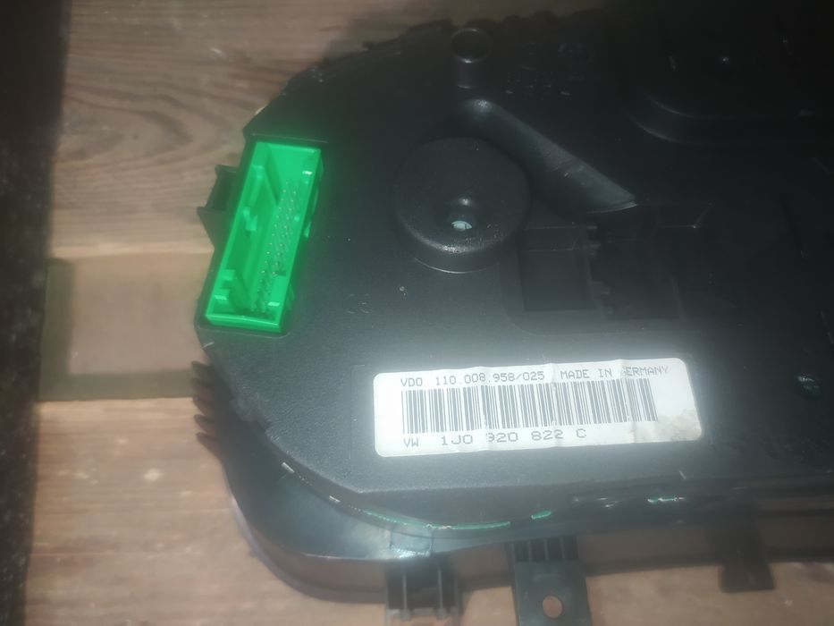 Licznik zegary Volkswagen Golf 4 mały fis