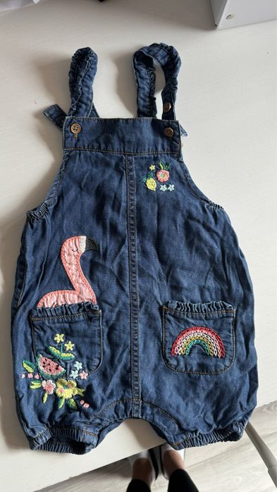 Dżinsowe ogrodniczki
