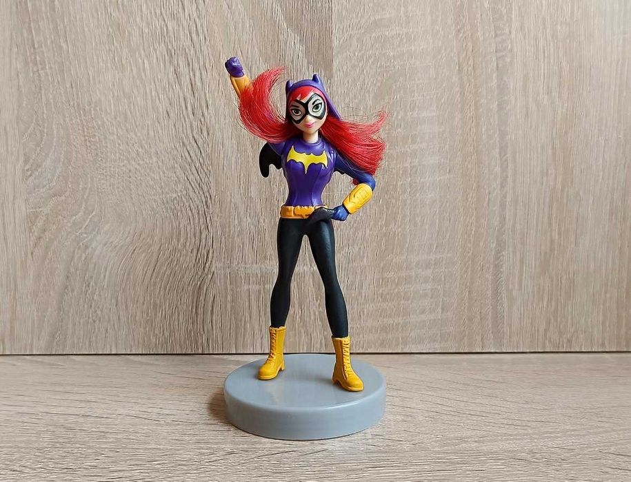 Vintage action figurka Batgirl. McDonald's 2016