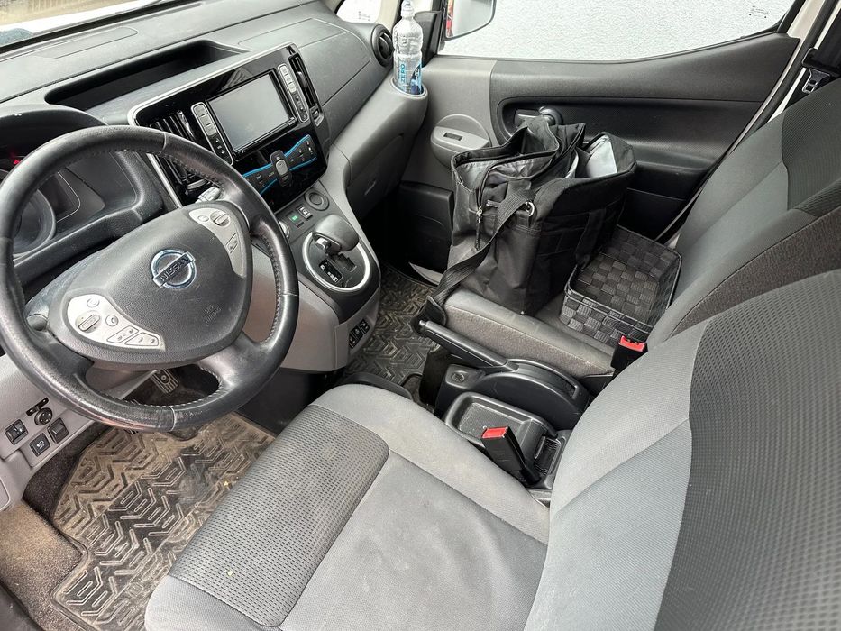 Nissan NV200
