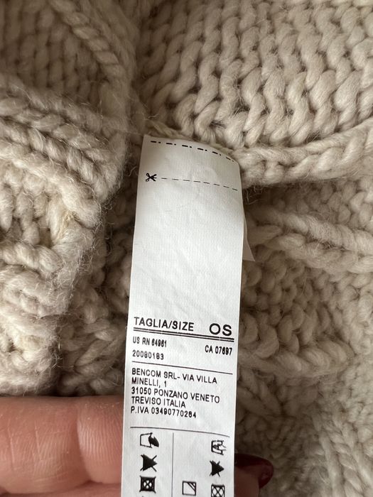 Czapka damska Benetton