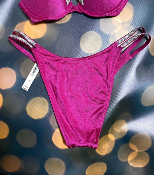 Купальник со стразами Victoria's Secret США. Низ M, верх 70-75 A,А/B