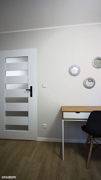 Przytulny pokój - spacerem 1 min do UMK !