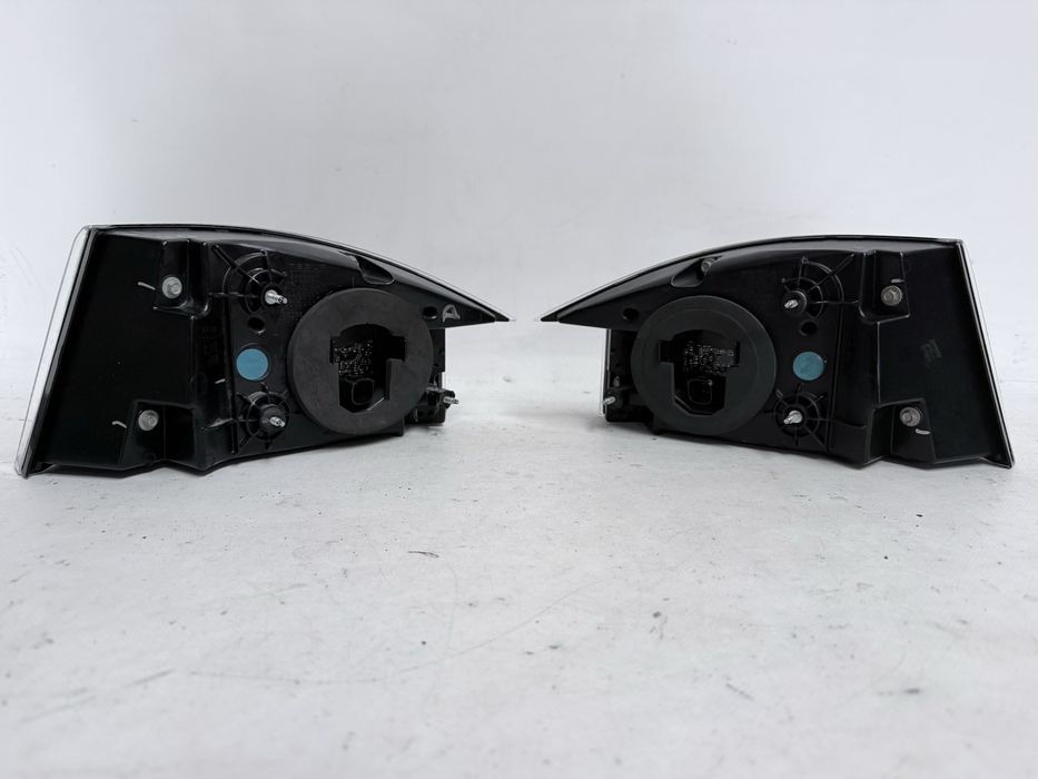 Фонарь Tesla Model S Европа