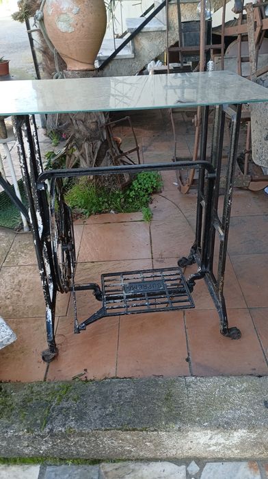 Pé maquina de costura