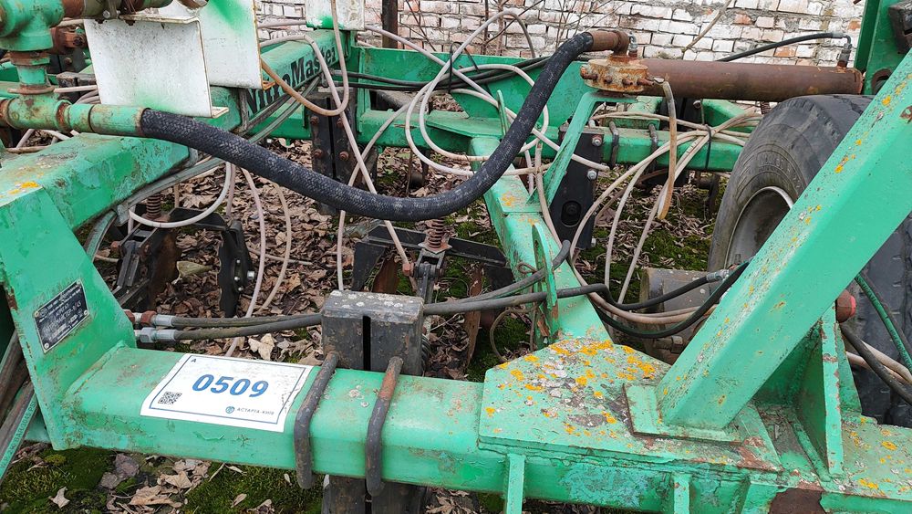 Агрегат для внесеня безводного аміаку Нітромайстер 9-45