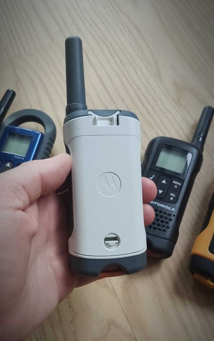 рація Mototola TLKR