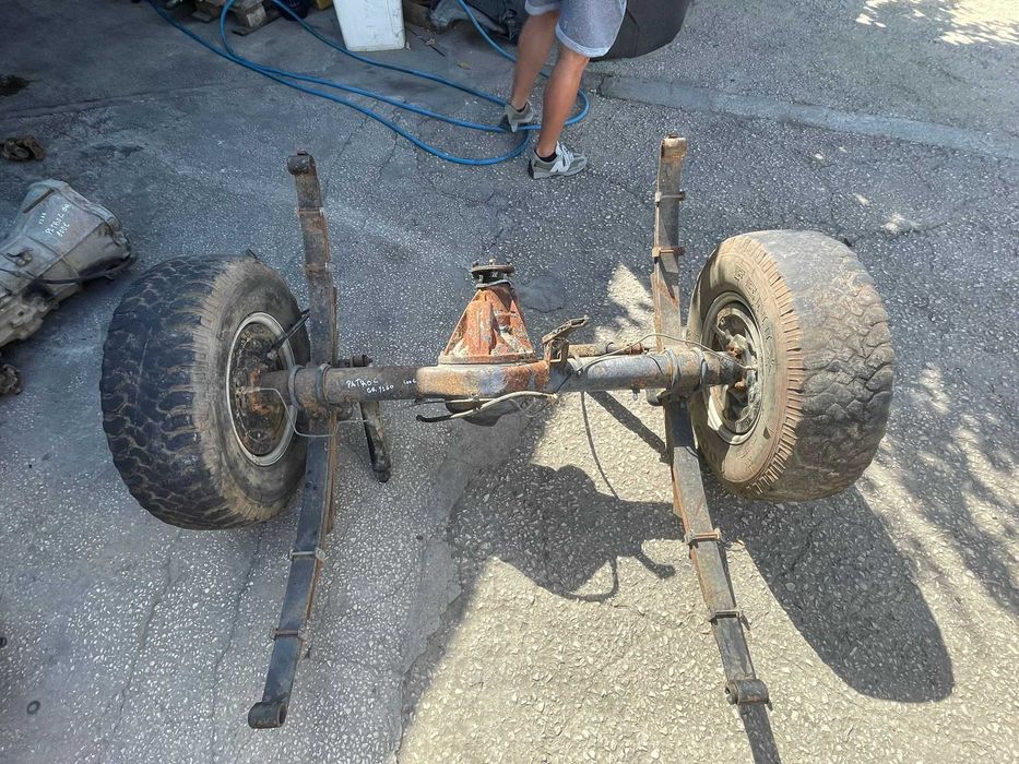 Eixo de trás Nissan Patrol Y260