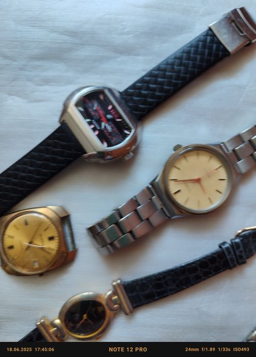 Часы наручные Чайка ,Michael Kors и др