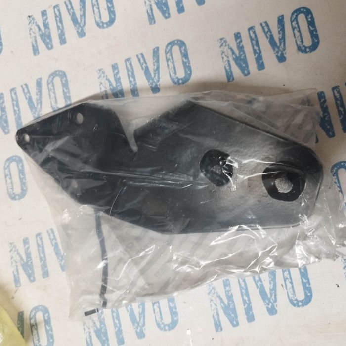 Wspornik case new holland 4743.9526