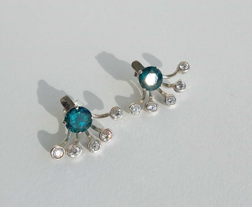 Сережки серьги гвоздики з синіми каменями, срібло 925 проба, вага 4,25