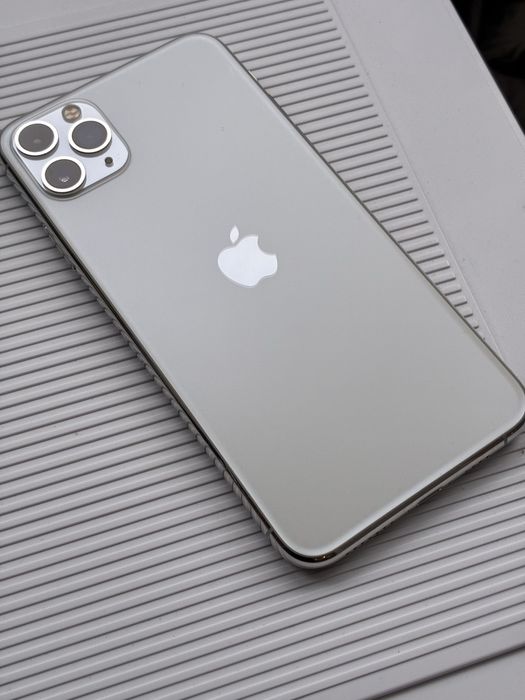 Apple Iphone 11 Pro Max 256Gb Silver. 100% Neverlock