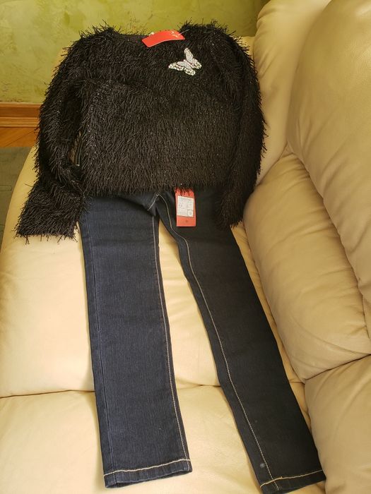 Продам джинсы детские