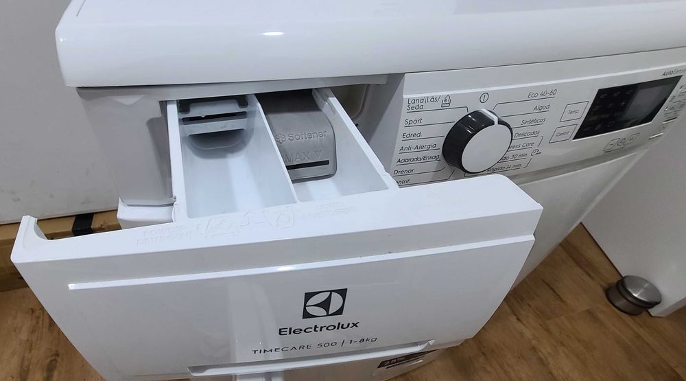ÓTIMO ESTADO – Máquina de lavar Electrolux TimeCare 500, 1200RPM