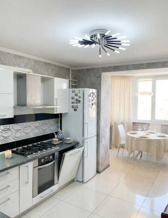 Цена снижена. Срочная продажа 3к Вернисаж на Костанди/ Королева. Кирпичный дом. Газ. Паркинг.