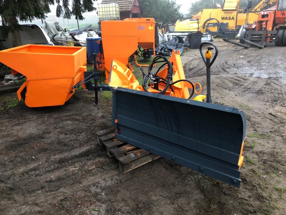 Pług do śniegu Tellefsdal Schmidt regulowany odśnieżny V hydrauliczny