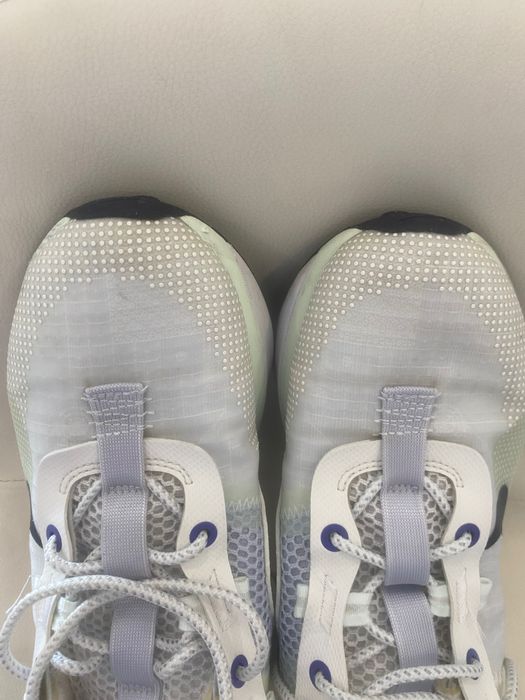 Жіночі кросівки Nike