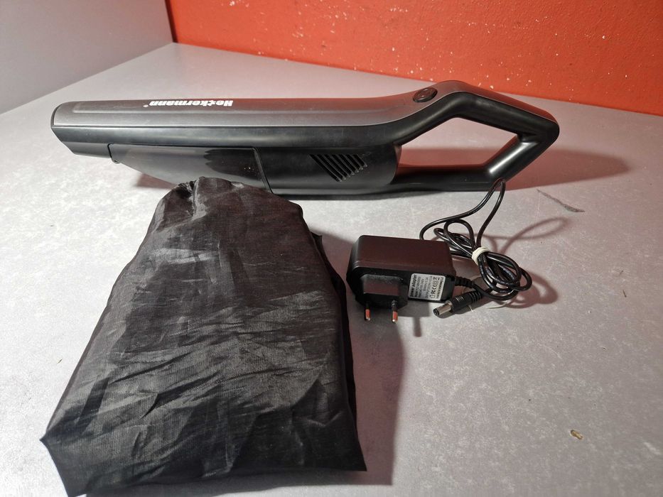 Odkurzacz samochodowy Hackermann 100W